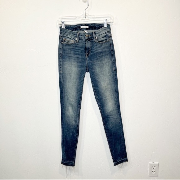 Good American Good Legs Jeans Denim Size 2/26 - Picture 4 of 12